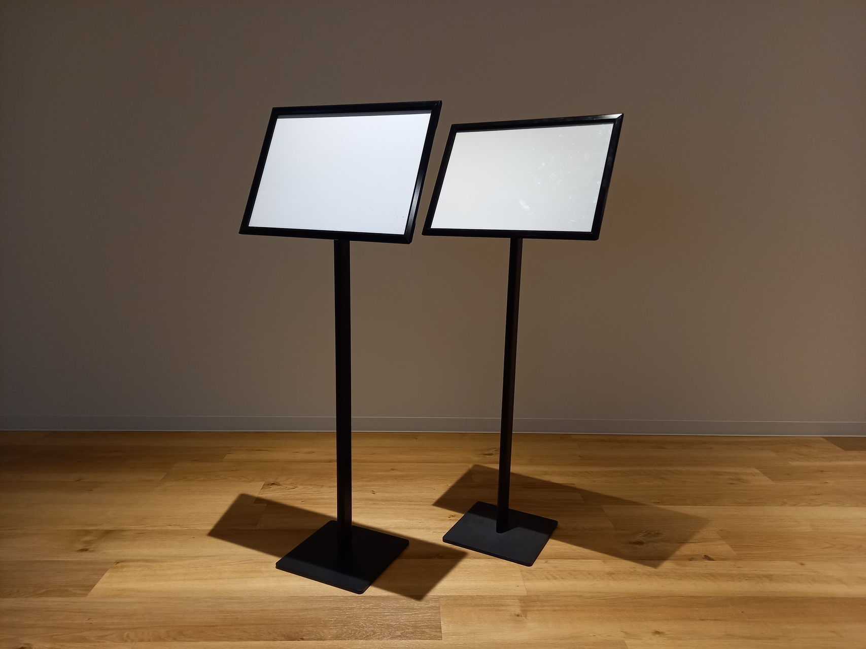 【無料オプション】案内板