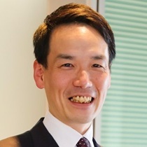 髙見 賢