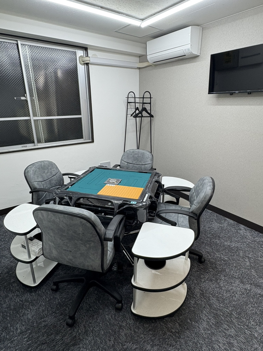 DX-roomA【新宿三丁目店】