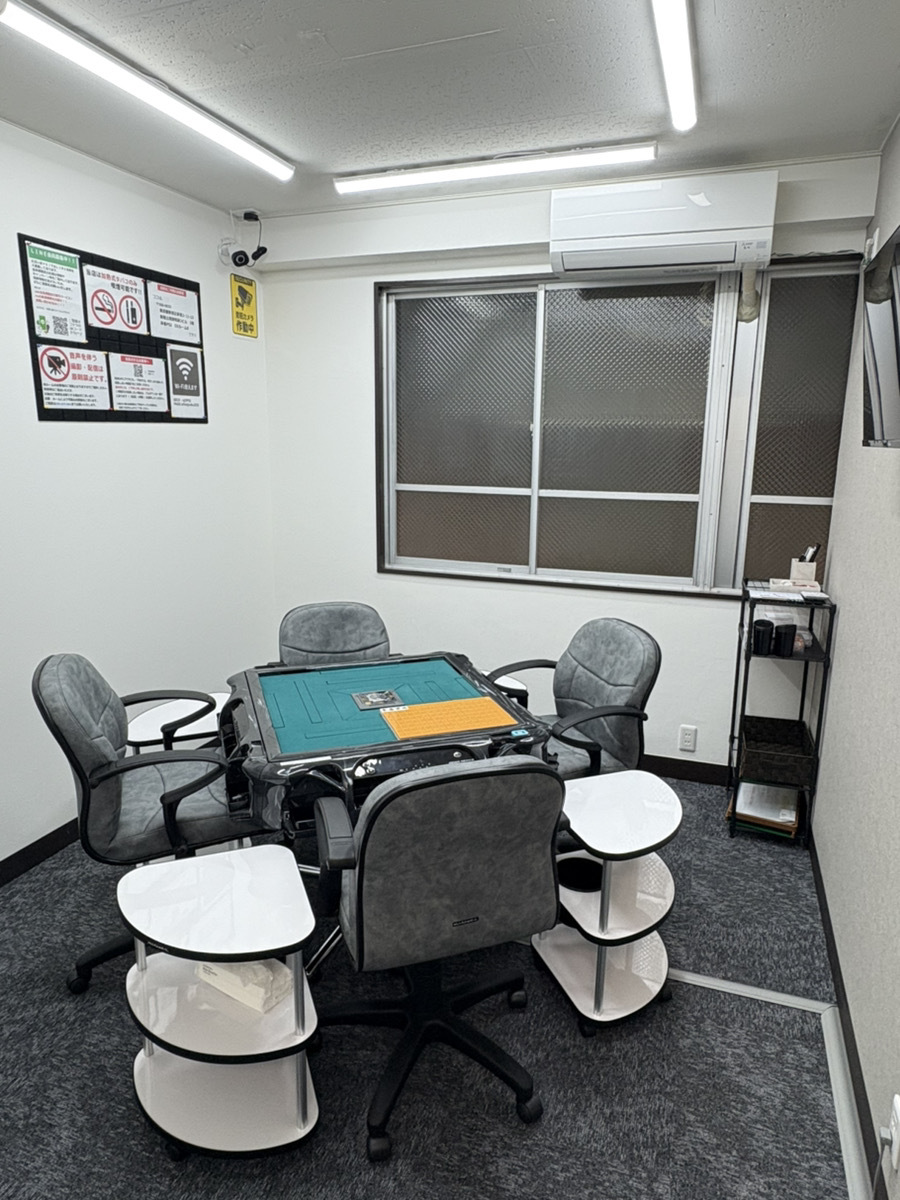 DX-roomB【新宿三丁目店】