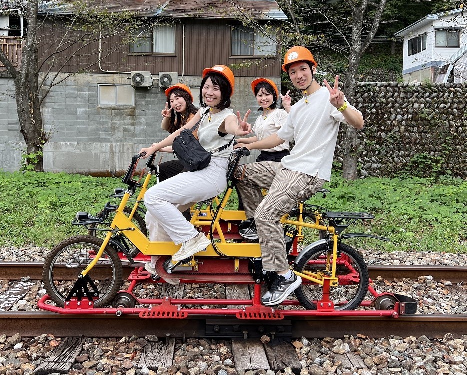 【まちなか】タンデム車(4人でこぐ)