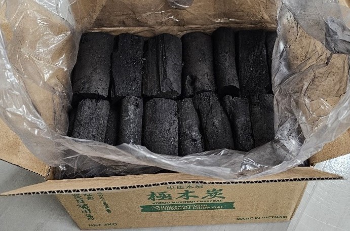 【販売】木炭(3kg)/800円